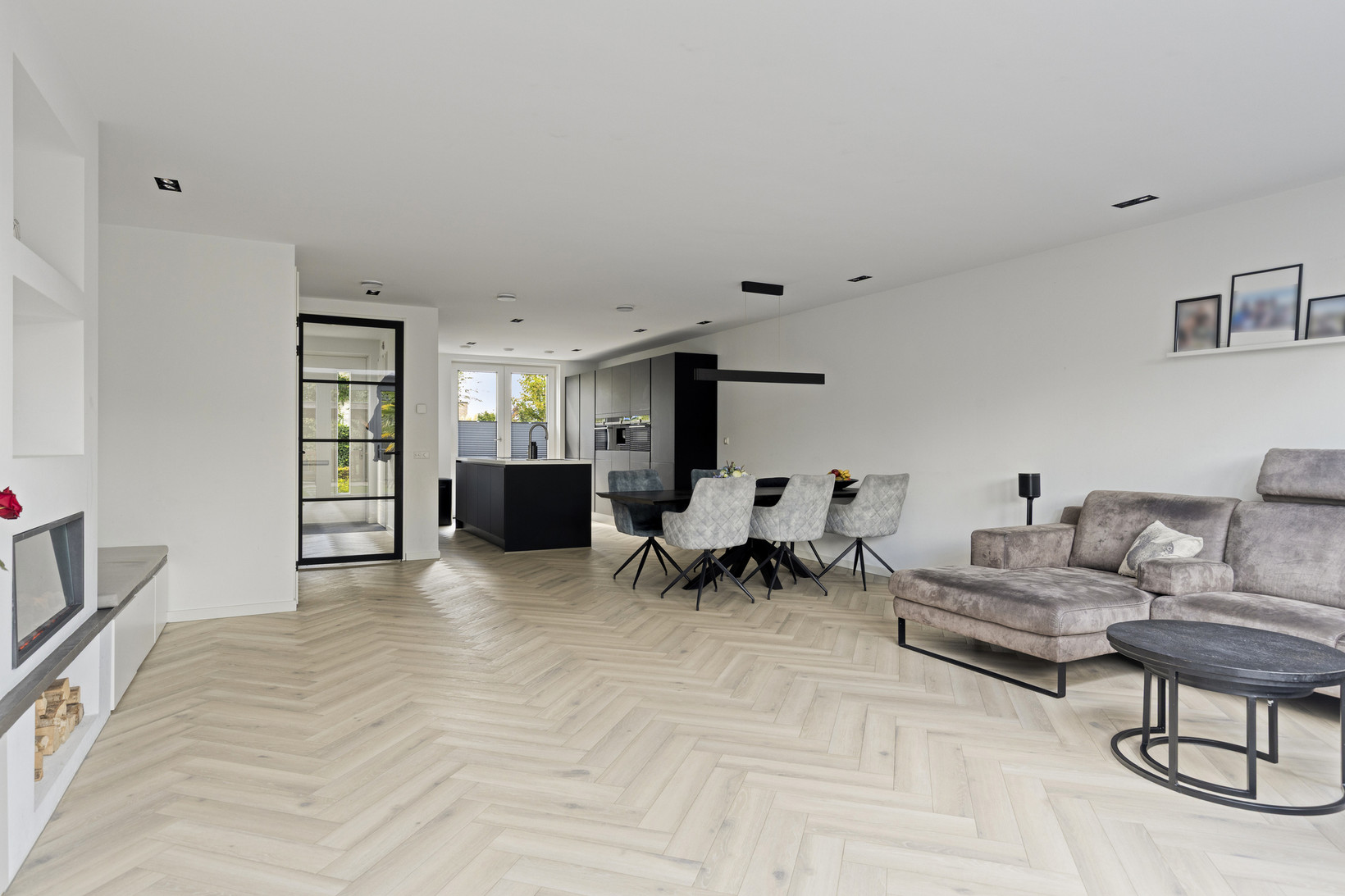 Tussenwoning te koop: Pijlstaart 4, Pijnacker