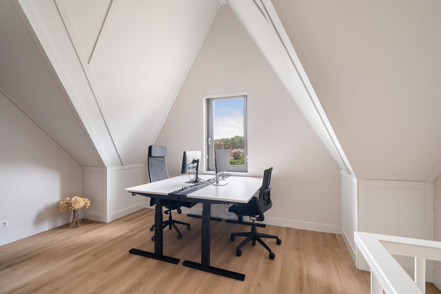 Hoekwoning te koop: Rosmolen 29, Pijnacker