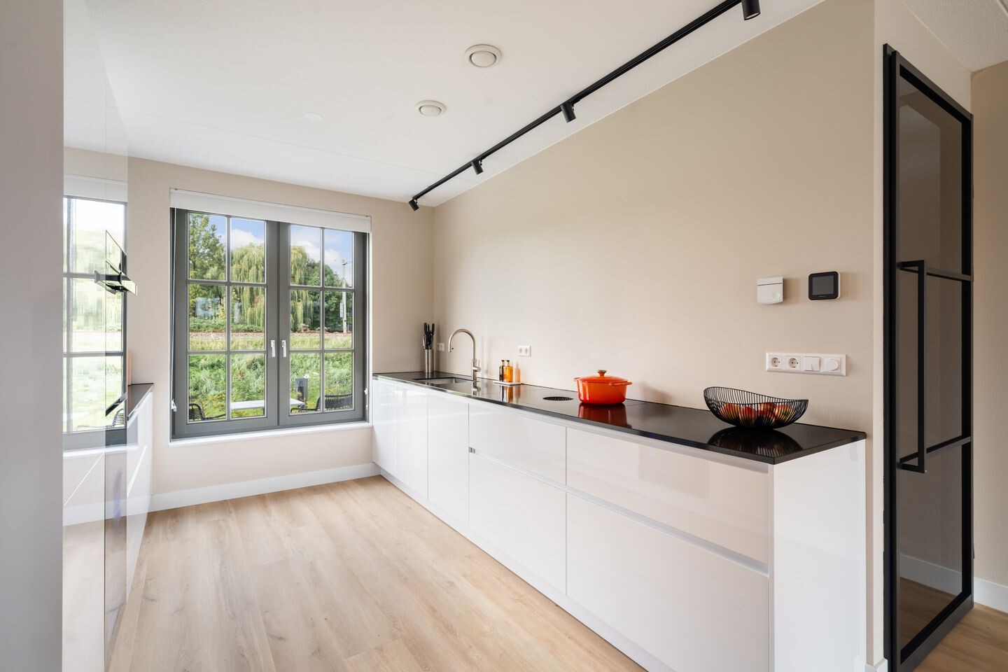 Hoekwoning te koop: Rosmolen 29, Pijnacker