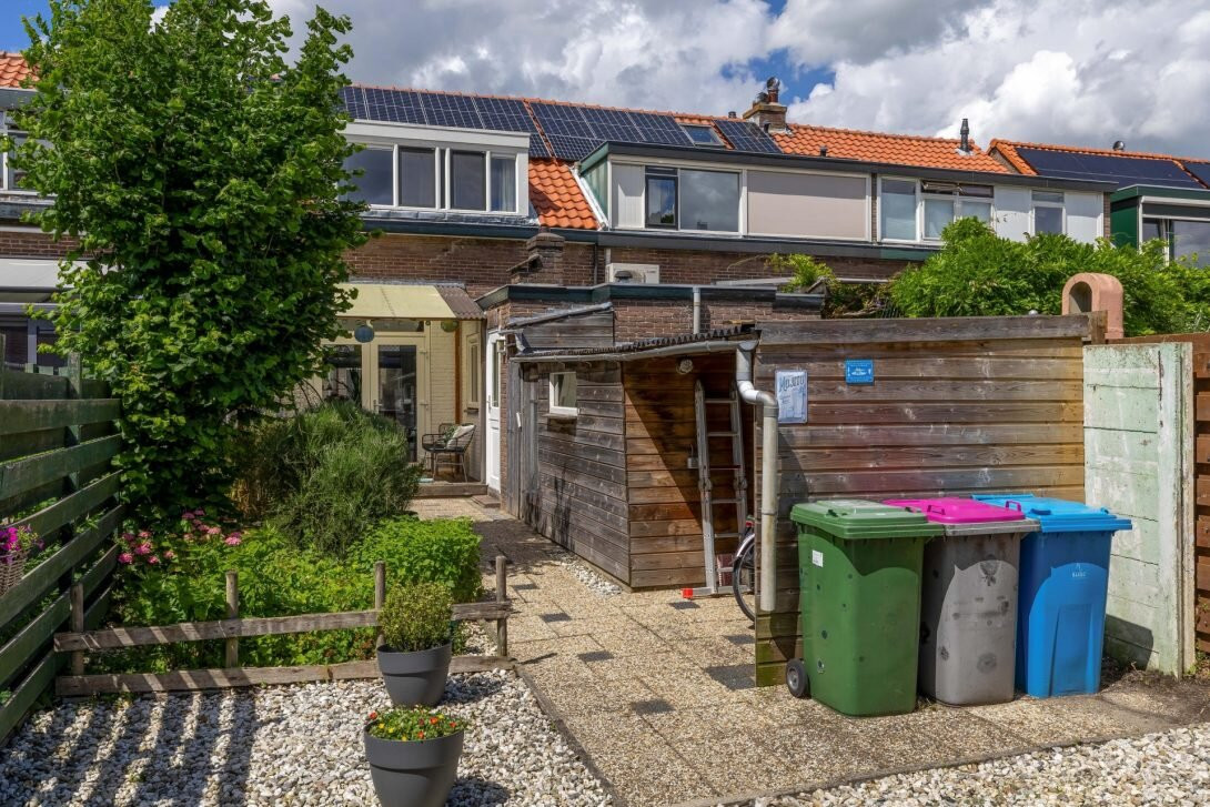 Hoekwoning te koop: Post van der Burgstraat 17, Delfgauw