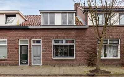 Post van de. 21