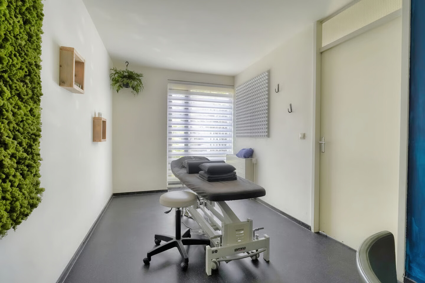 Tussenwoning te koop: Laan der Zeven Linden 115, Delfgauw