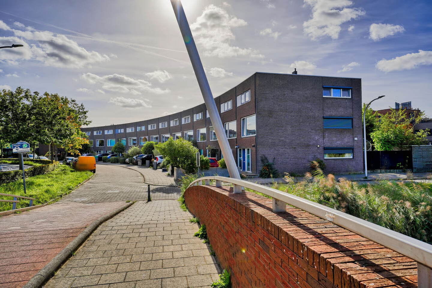 Tussenwoning te koop: Laan der Zeven Linden 115, Delfgauw
