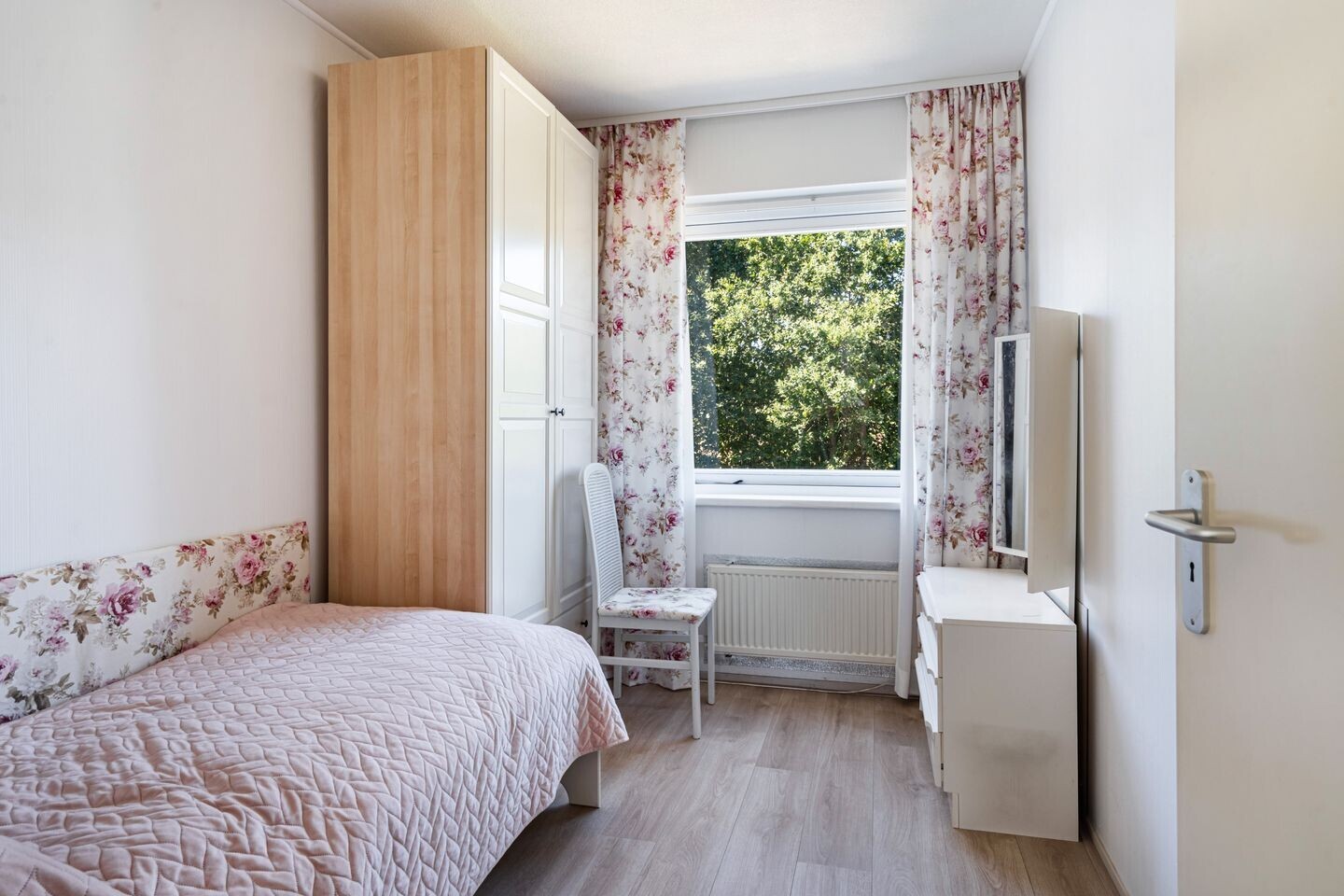 Tussenwoning te koop: Azijnmakerstraat 30, Delfgauw