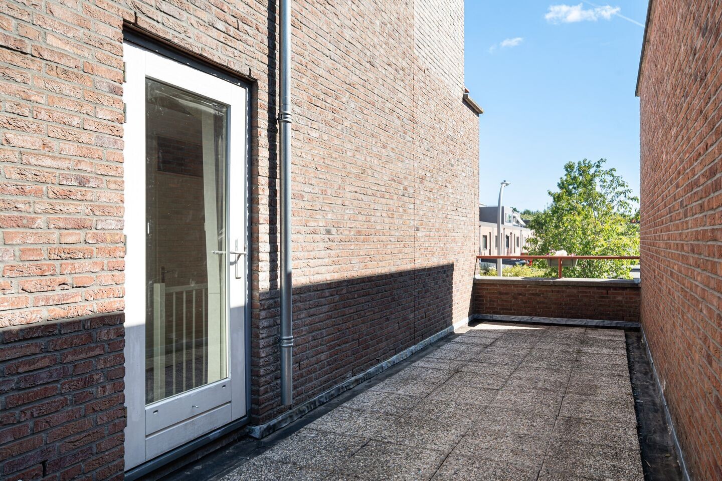 Tussenwoning te koop: Azijnmakerstraat 30, Delfgauw