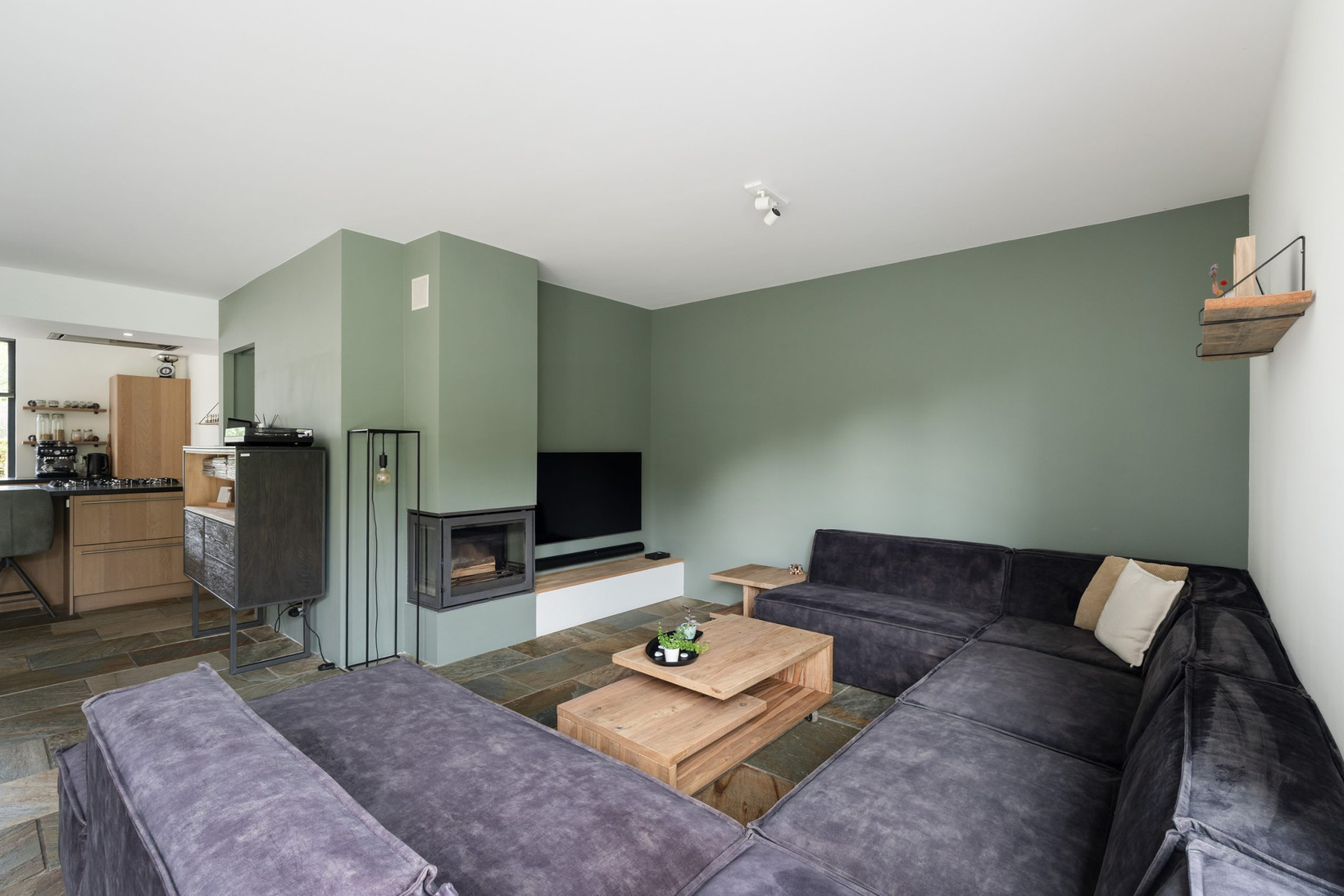 Tussenwoning te koop: Richelhof 21, Berkel En Rodenrijs