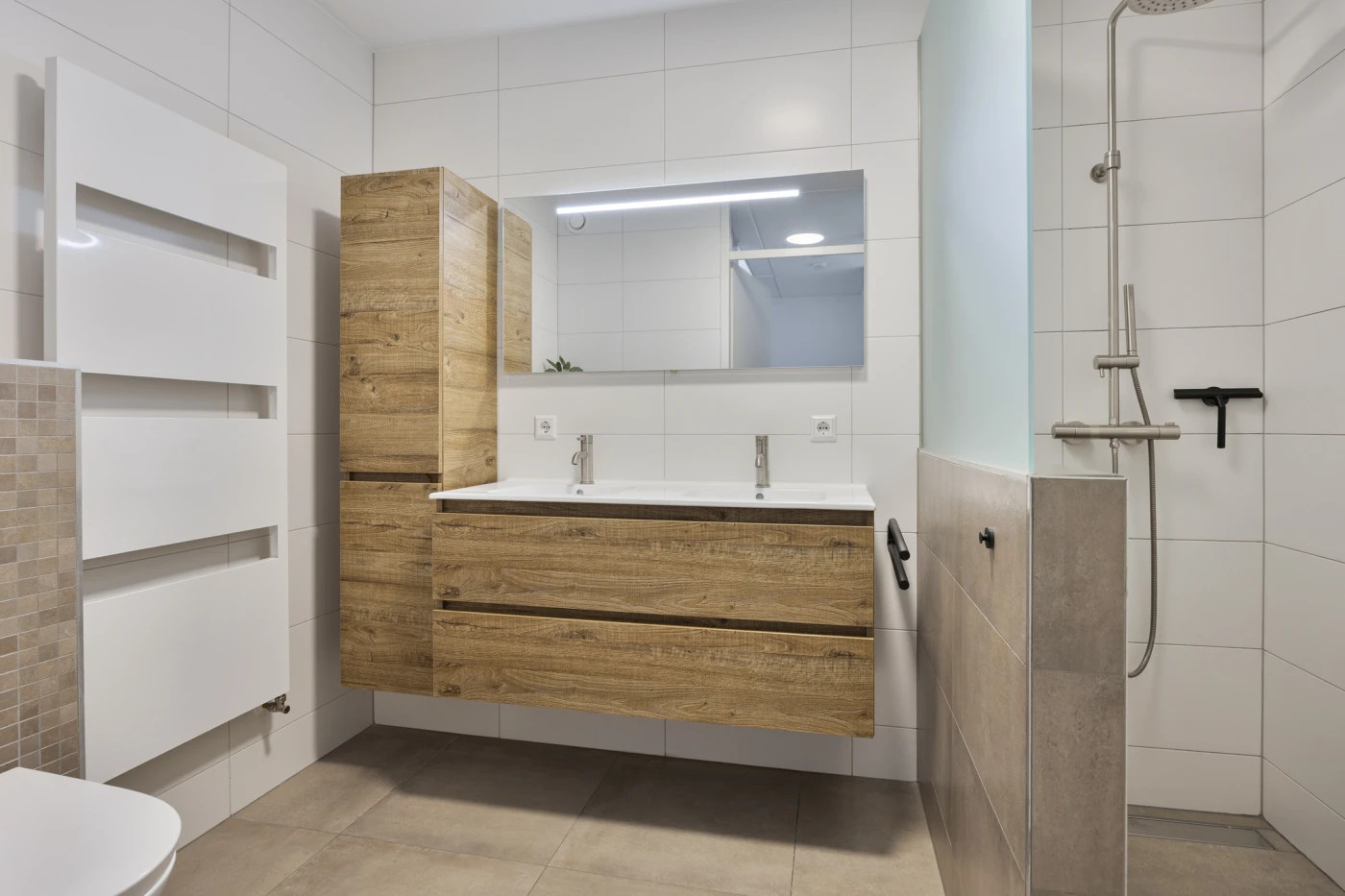Hoekwoning te koop: Astersingel 30, Berkel En Rodenrijs