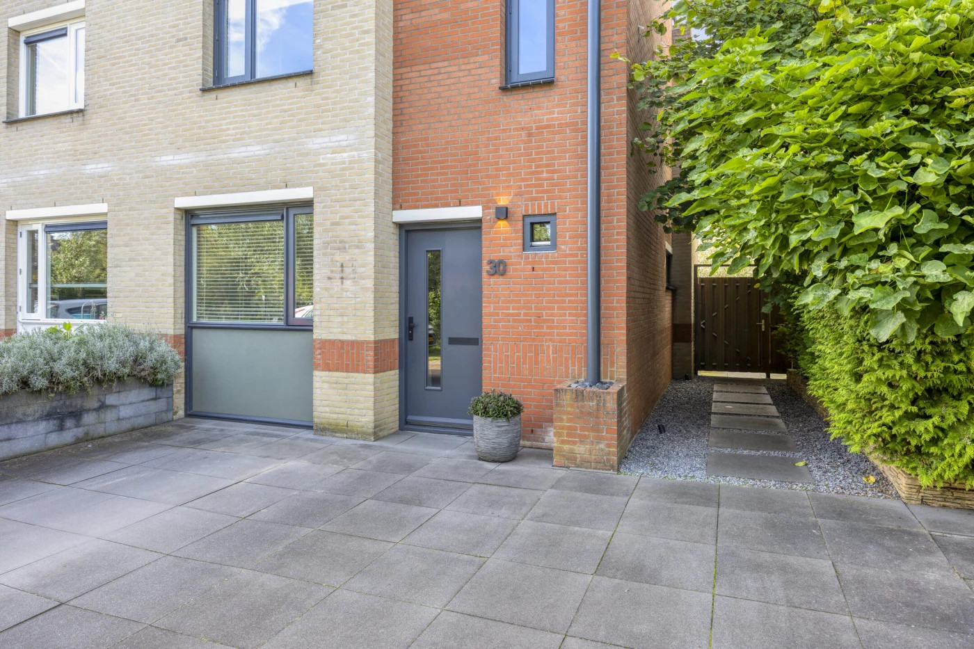 Hoekwoning te koop: Astersingel 30, Berkel En Rodenrijs