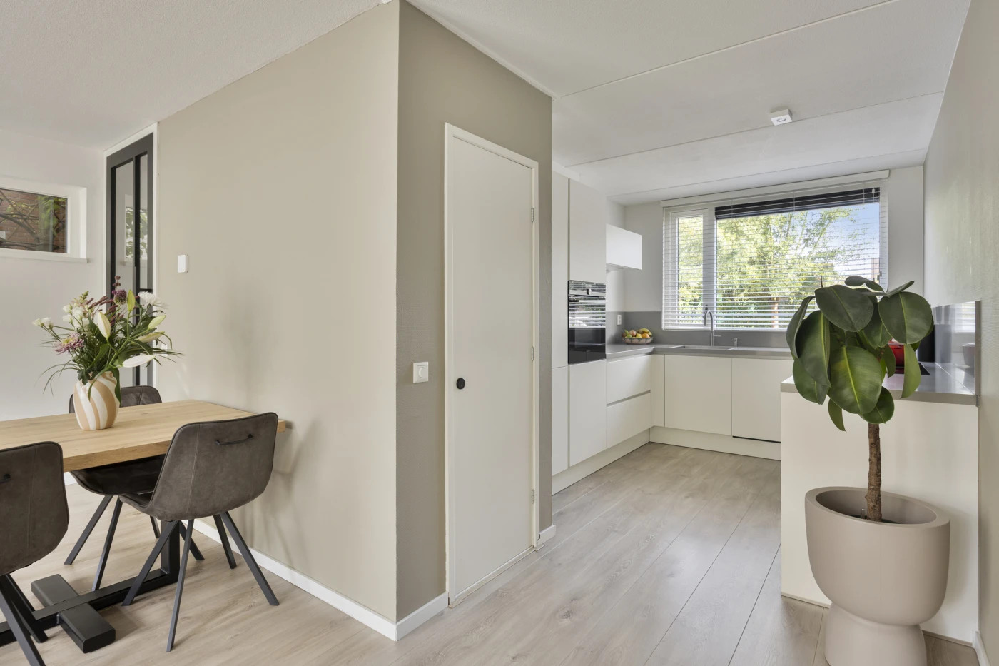 Hoekwoning te koop: Astersingel 30, Berkel En Rodenrijs