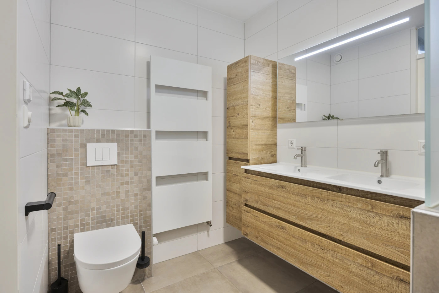 Hoekwoning te koop: Astersingel 30, Berkel En Rodenrijs
