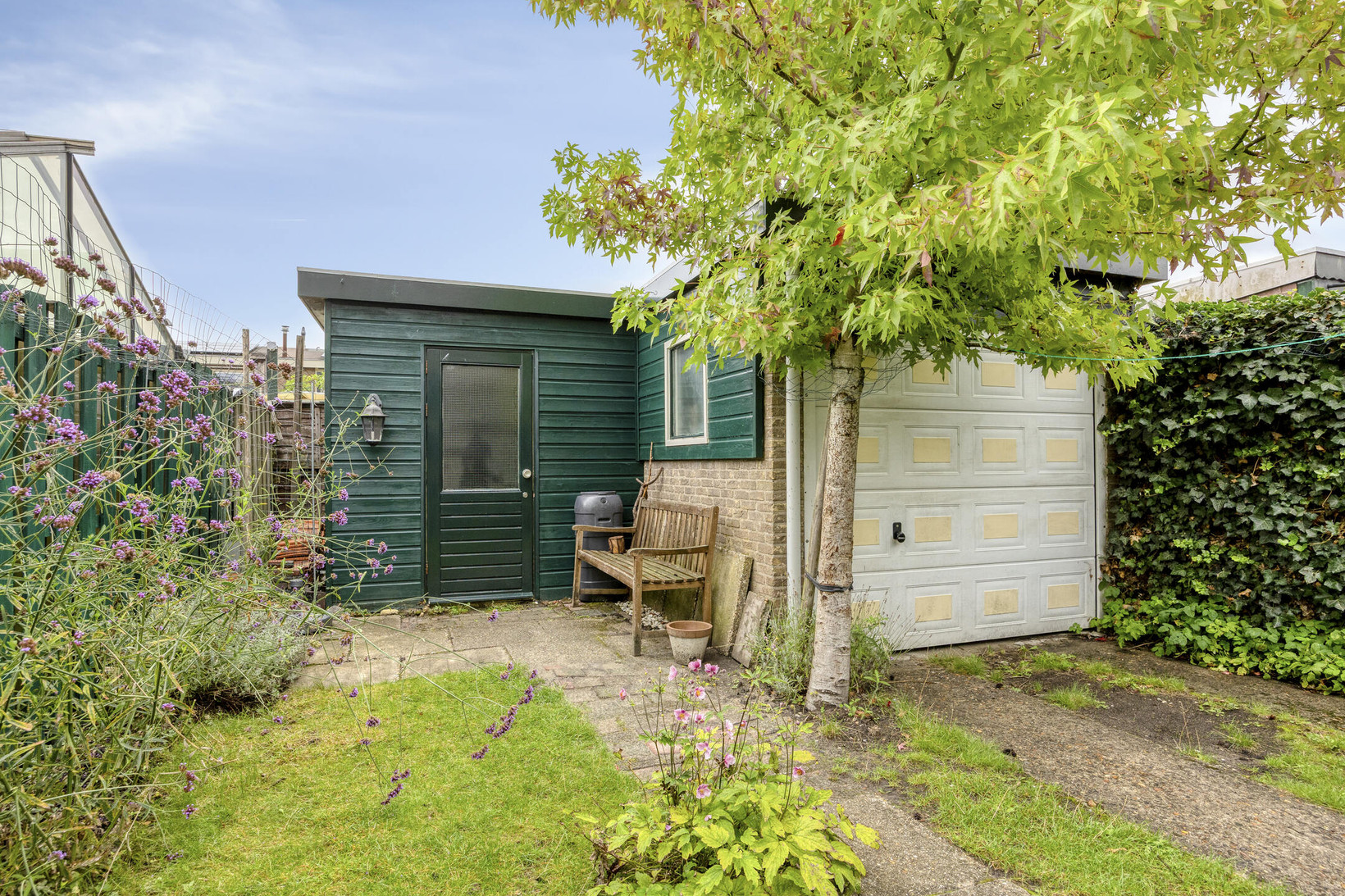 Hoekwoning te koop: Julianalaan 49, Bergschenhoek