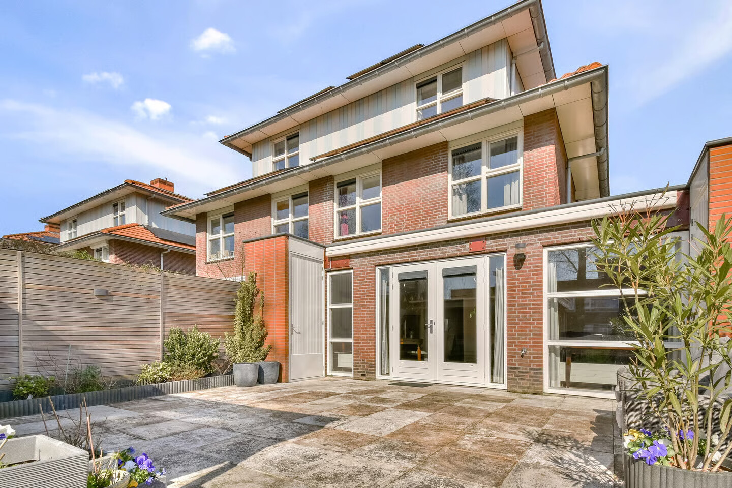 Tussenwoning te koop: Vierlinghweg 47, Bergschenhoek