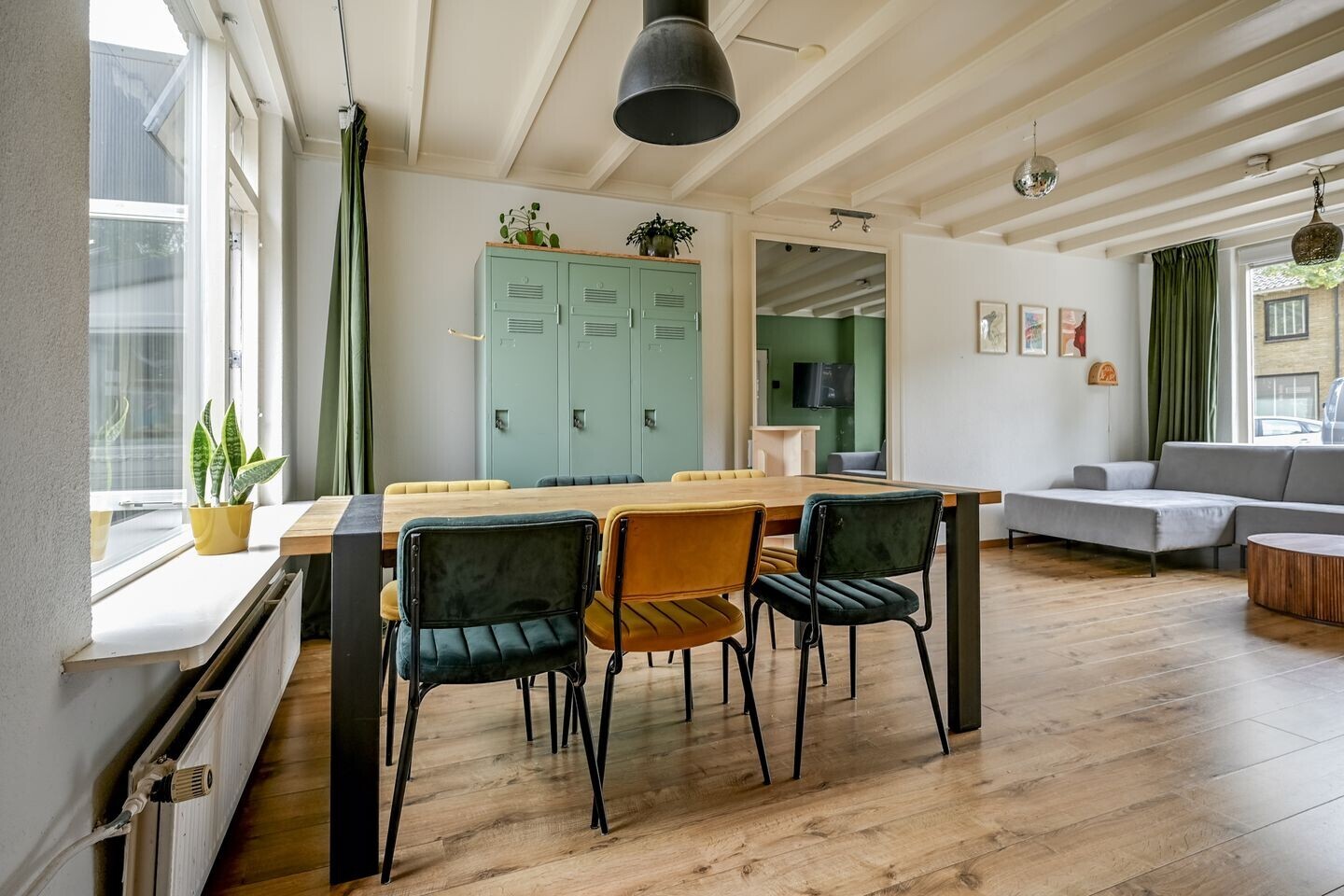 Tussenwoning te koop: Beatrixplein 8, Bleiswijk