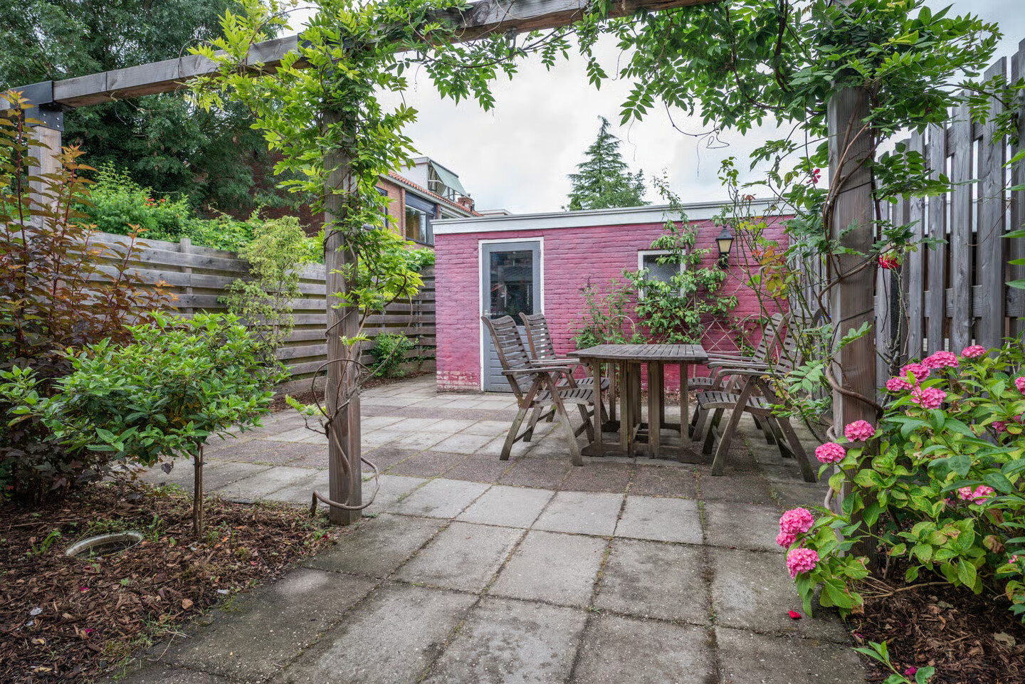 Tussenwoning te koop: Beatrixplein 8, Bleiswijk