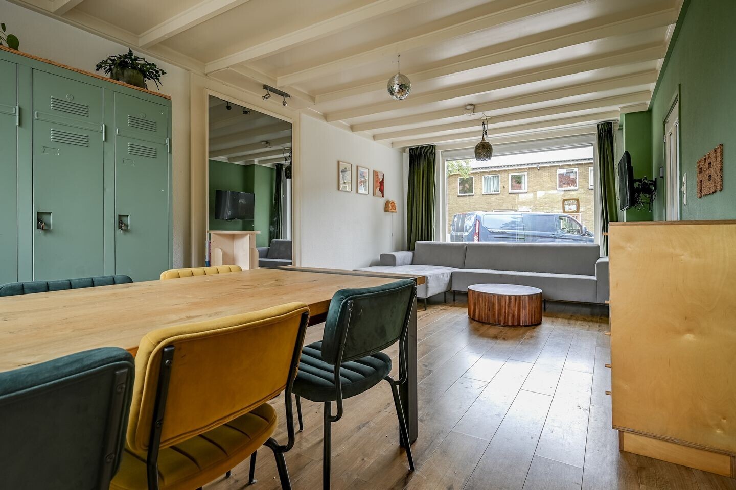Tussenwoning te koop: Beatrixplein 8, Bleiswijk