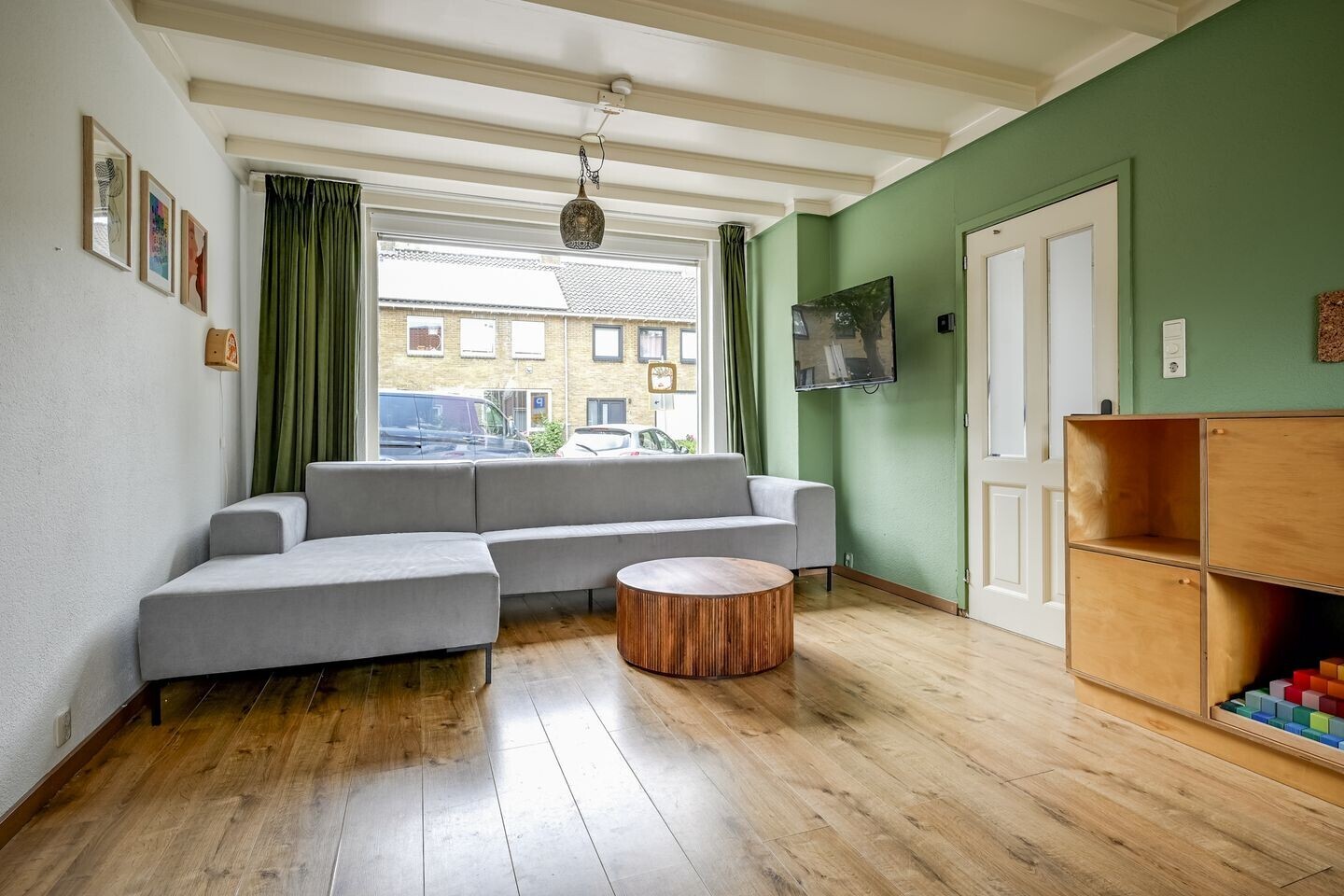 Tussenwoning te koop: Beatrixplein 8, Bleiswijk