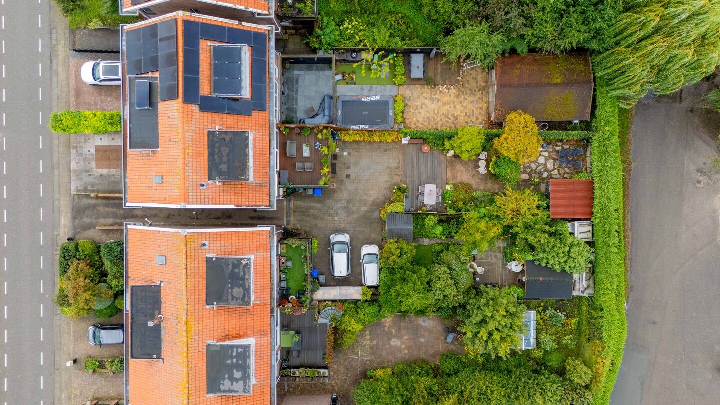 Twee-onder-één-kap te koop: Hoefweg 164, Bleiswijk