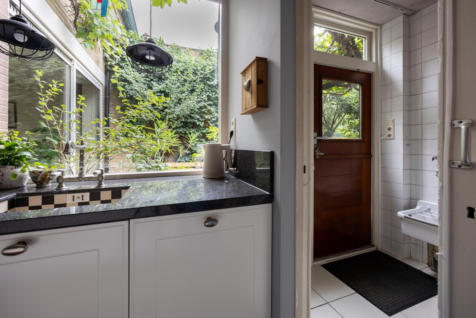 Tussenwoning te koop: Buizerdstraat 84, Bleiswijk