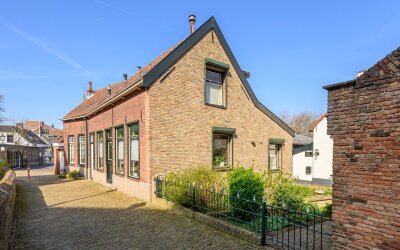 Kerkstraat 23
