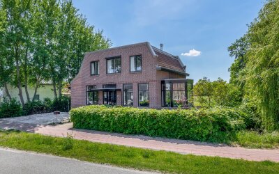 Zwartendijk 23