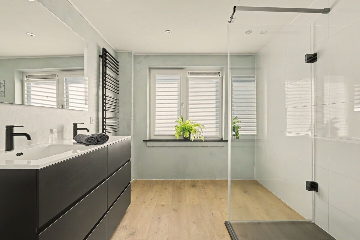 Hoekwoning te koop: Van Beethovenstraat 23, Naaldwijk