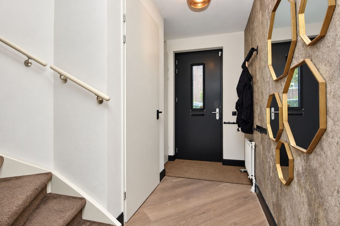 Tussenwoning te koop: Atlantische Oceaan 35, Naaldwijk