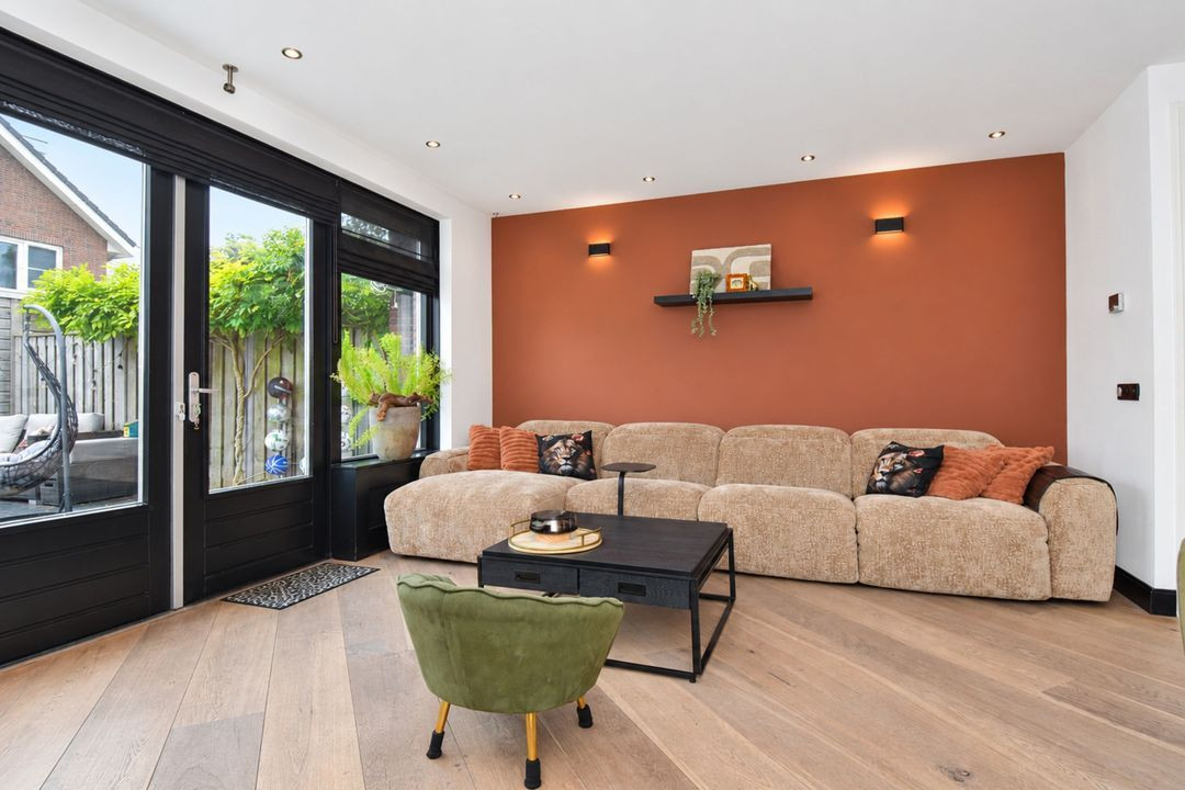 Tussenwoning te koop: Atlantische Oceaan 35, Naaldwijk