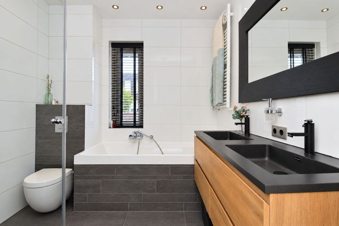 Tussenwoning te koop: Atlantische Oceaan 35, Naaldwijk