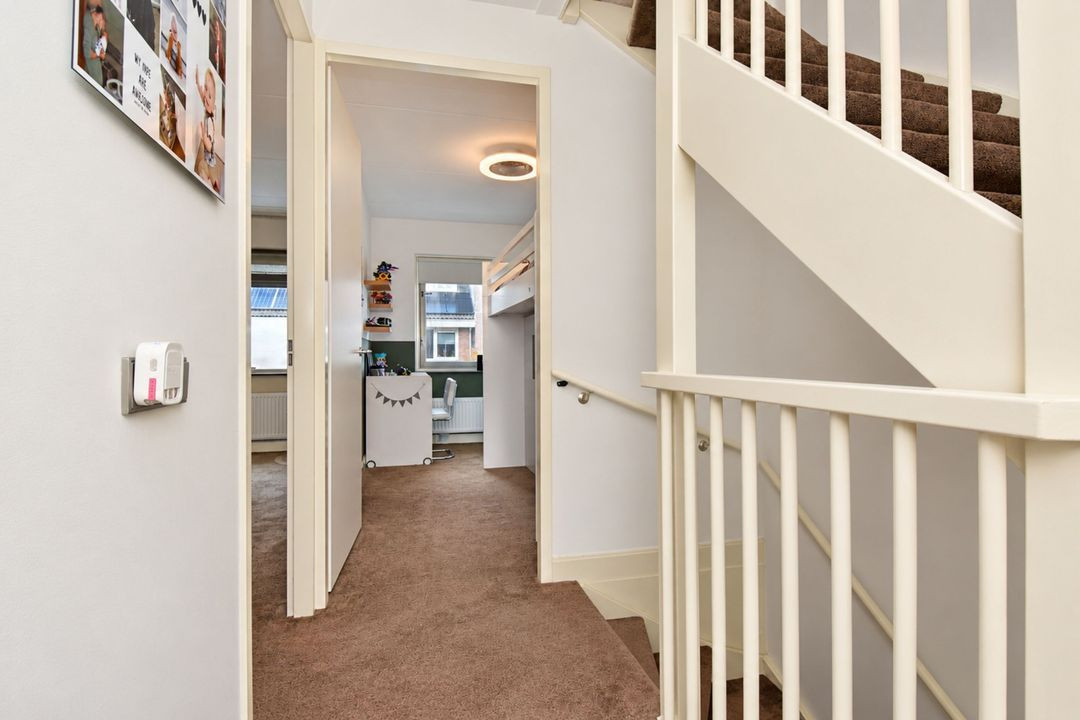 Tussenwoning te koop: Atlantische Oceaan 35, Naaldwijk