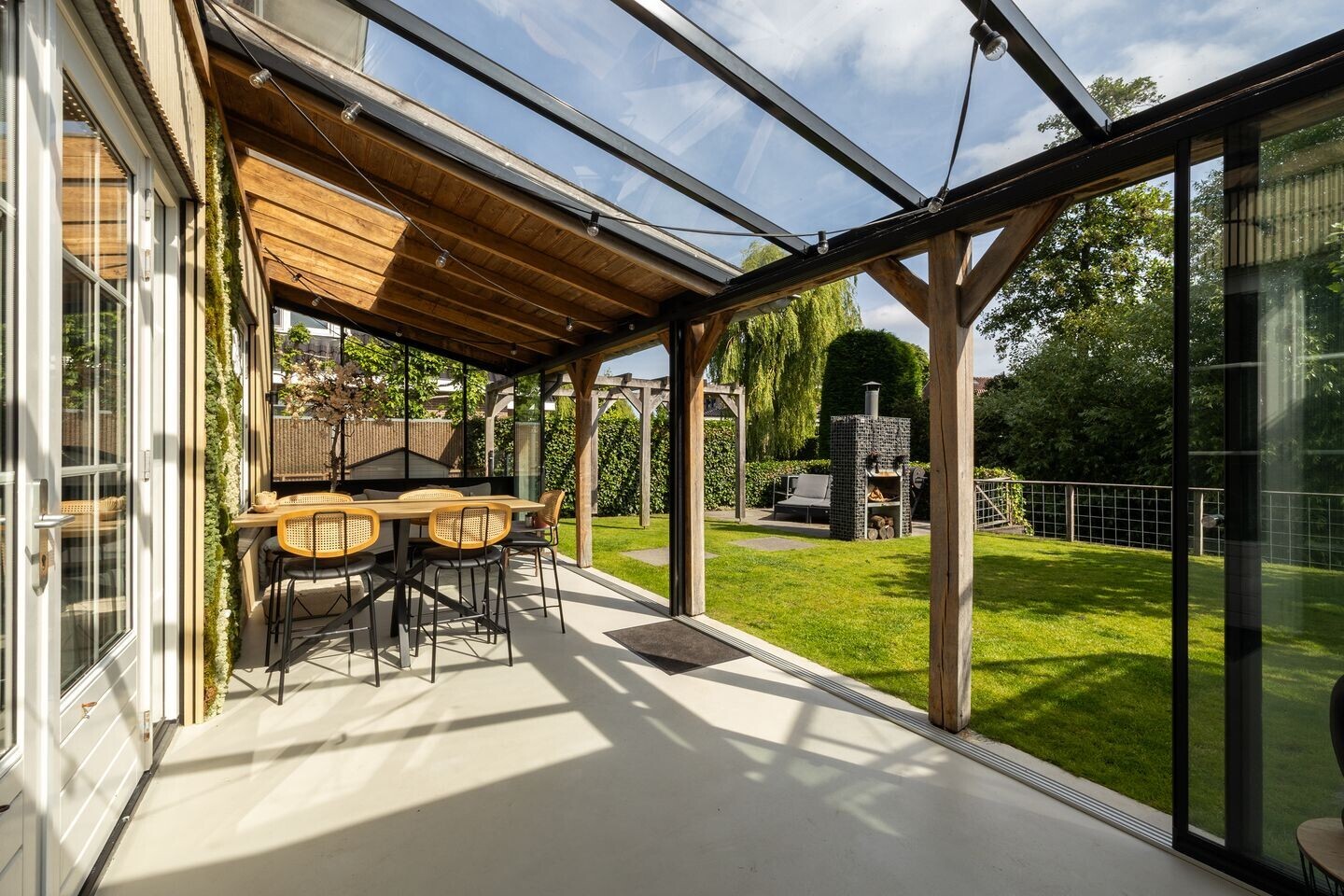 Vrijstaande woning te koop: Emmensstraat 14, Honselersdijk
