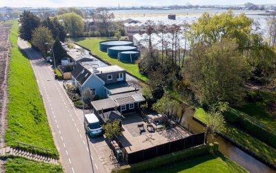 Maasdijk 18