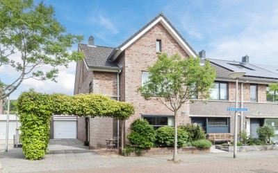 Vrouwe Van Loonstraat 19