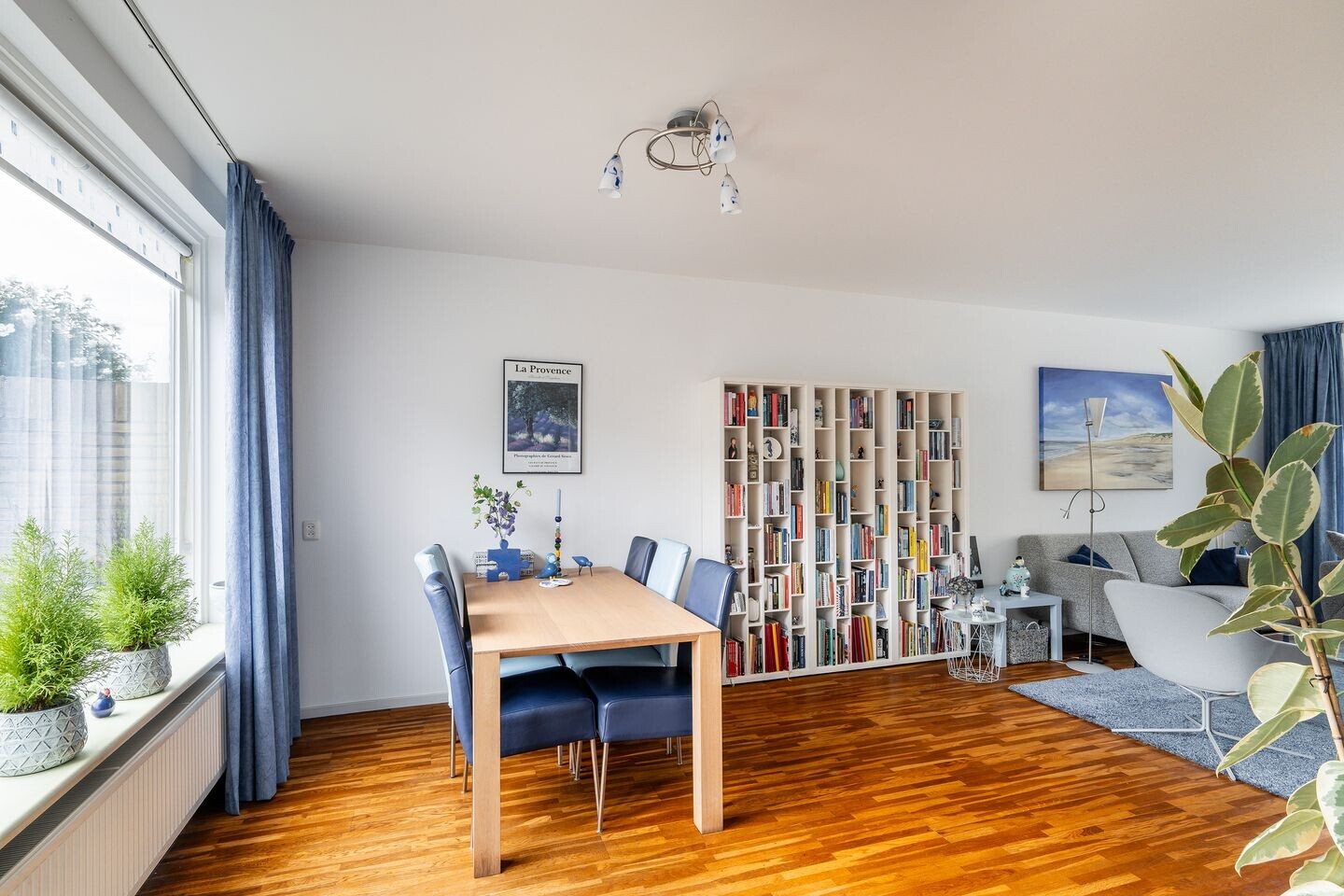 Tussenwoning te koop: Vogelkersstraat 18, 'S-Gravenzande