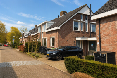 van Rennesstraat 7