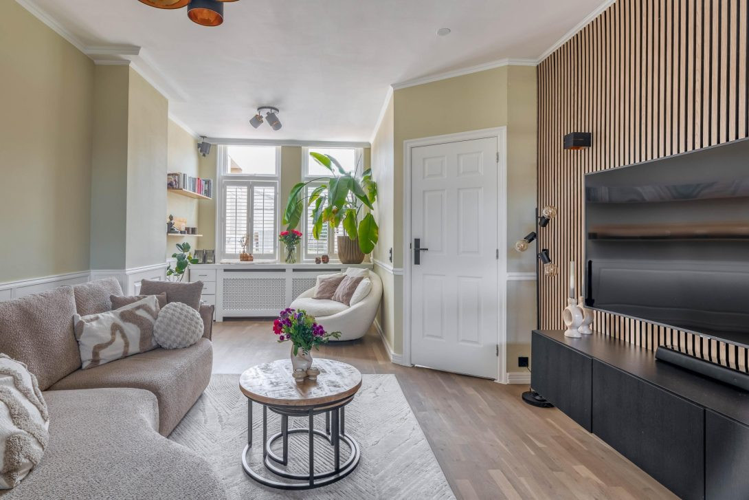 Tussenwoning te koop: Eerste Stationsstraat 165, Zoetermeer