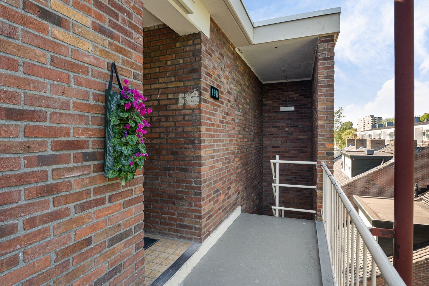 Appartement te koop: Dr. J. W. Paltelaan 198, Zoetermeer