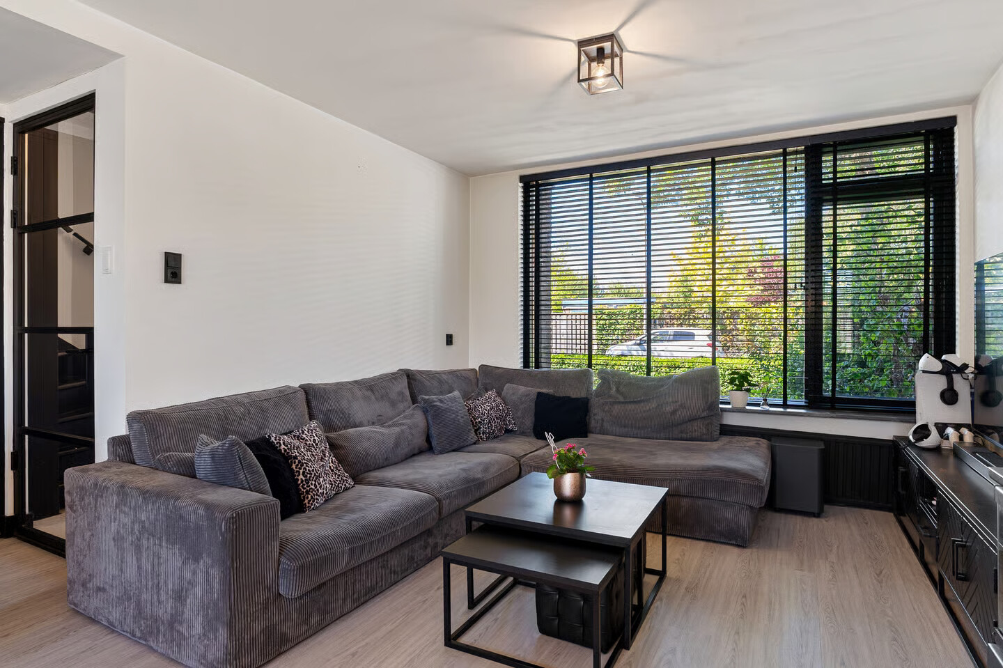 Tussenwoning te koop: Vermeerstraat 34, Zoetermeer