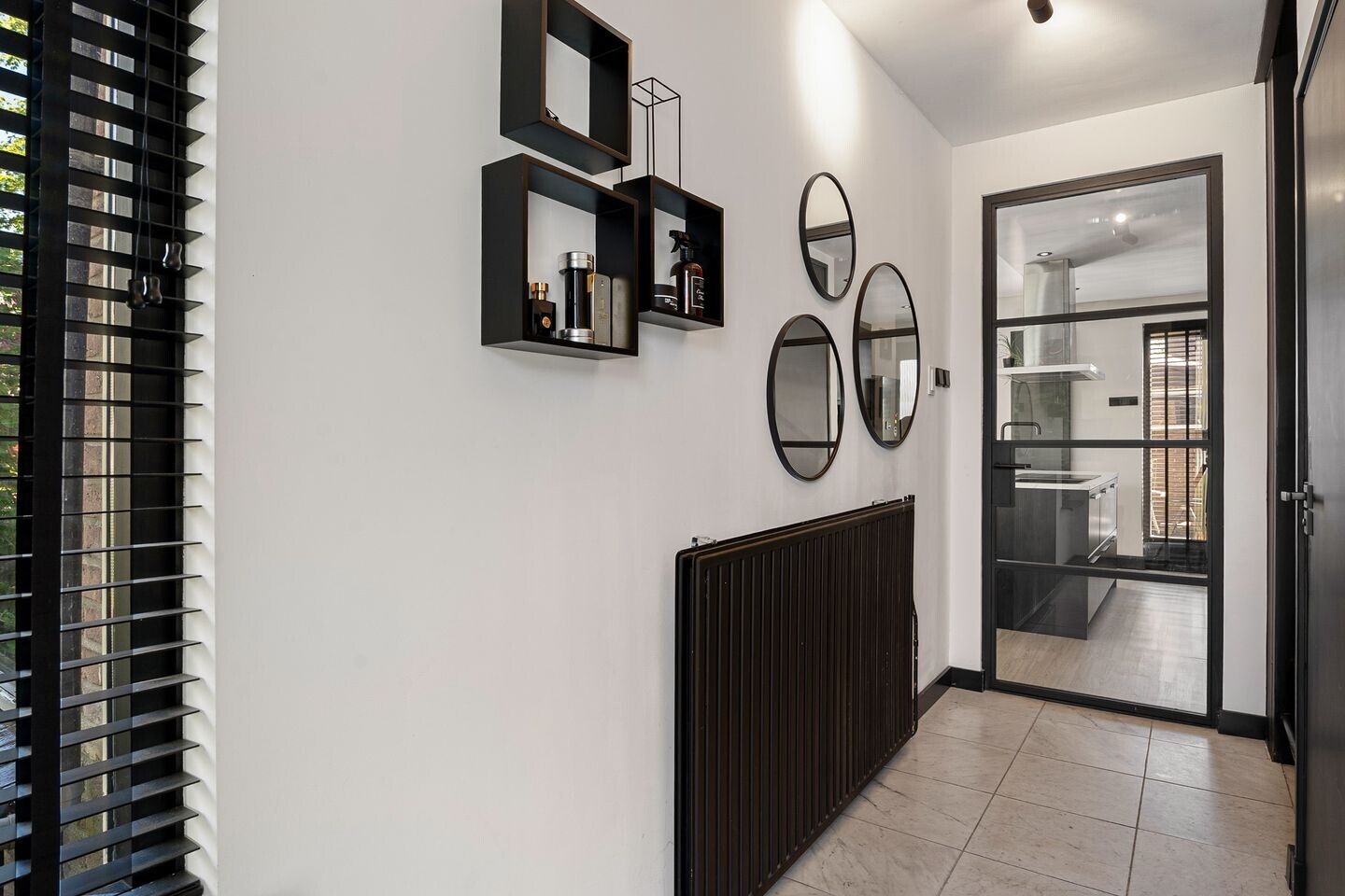 Tussenwoning te koop: Vermeerstraat 34, Zoetermeer