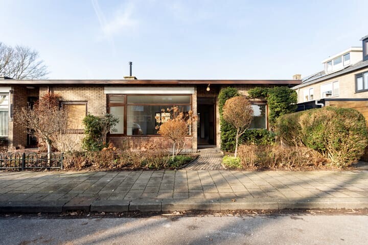 Hoekwoning te koop: Jan Steenlaan 1, Zoetermeer