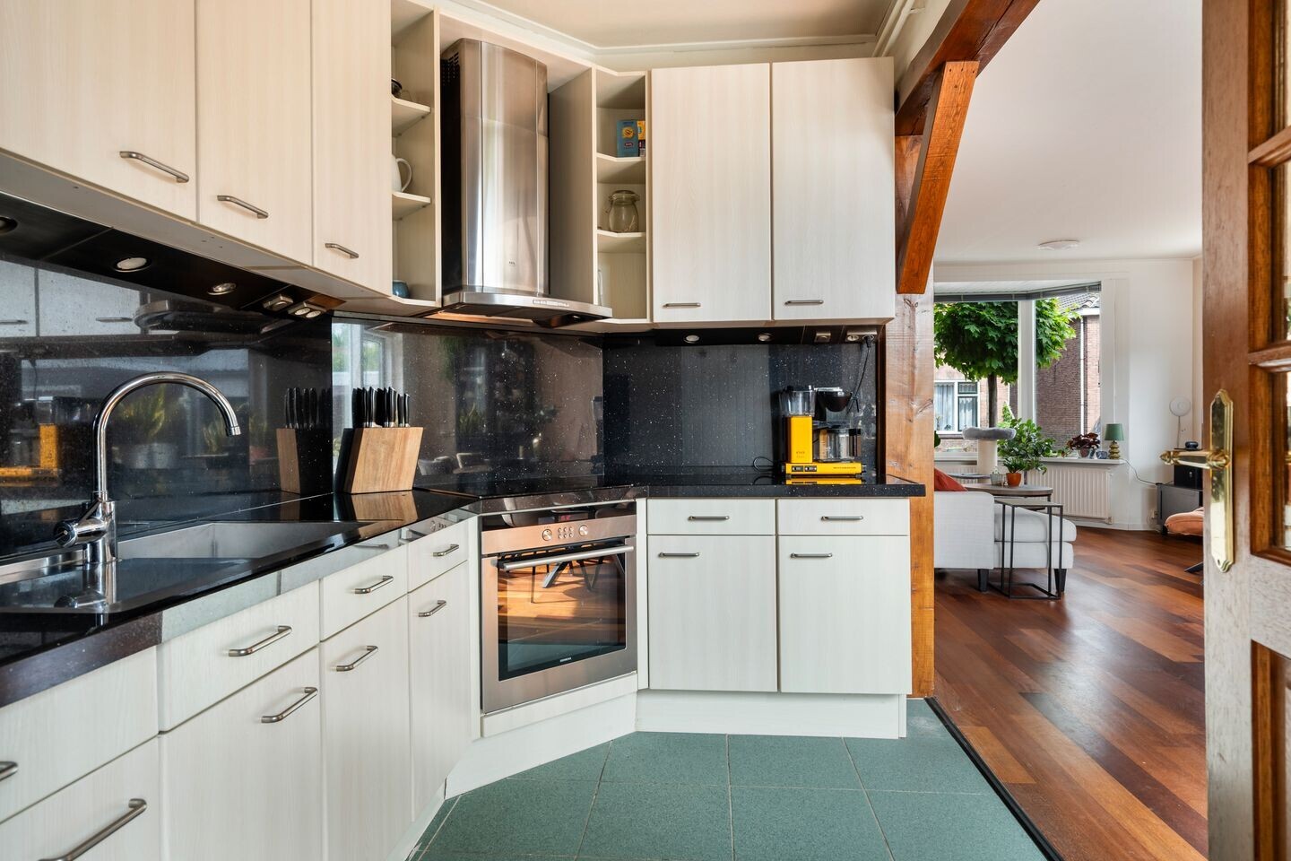 Vrijstaande woning te koop: Molenstraat 57, Zoetermeer
