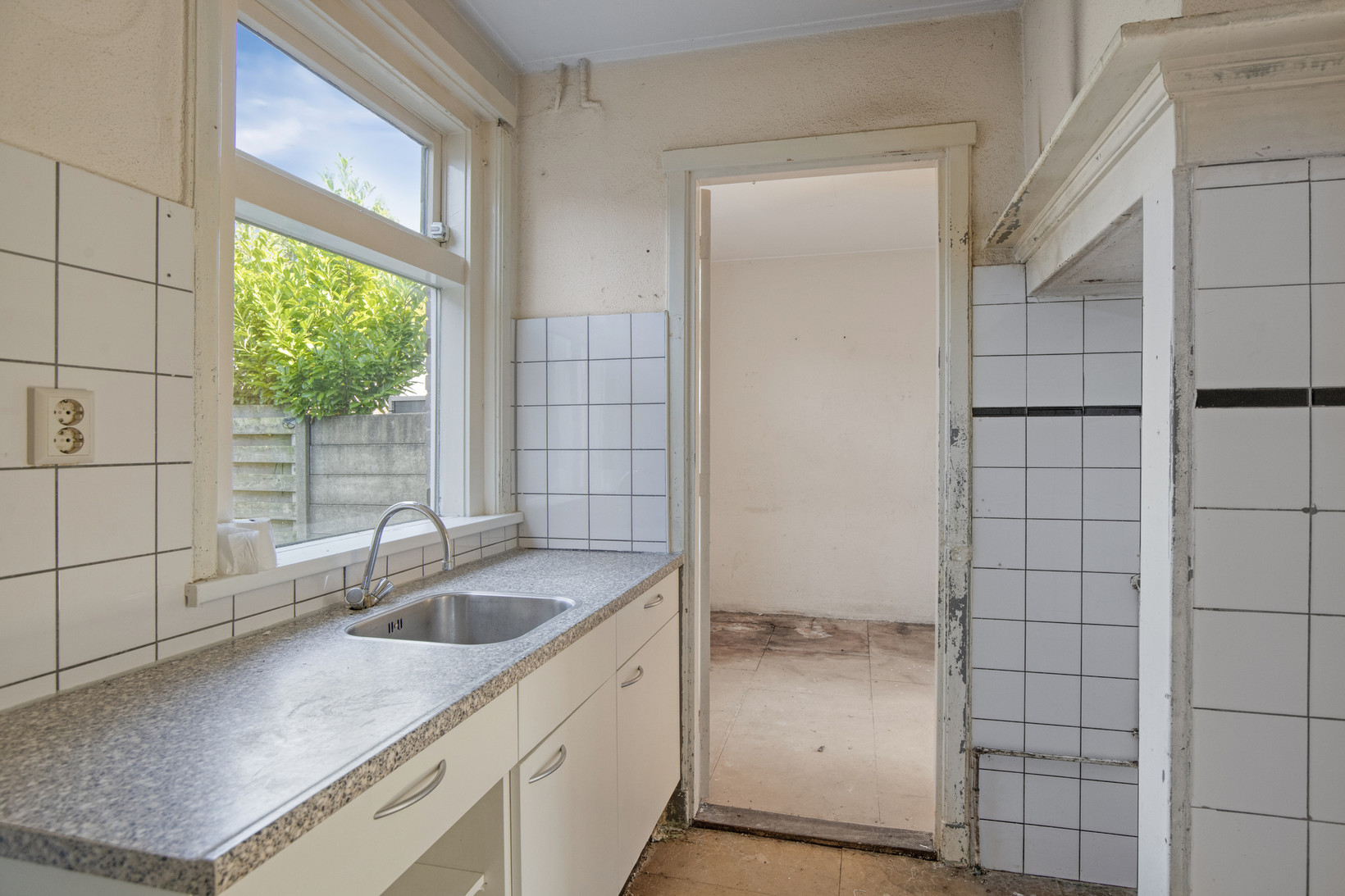 Tussenwoning te koop: Molenstraat 60, Zoetermeer