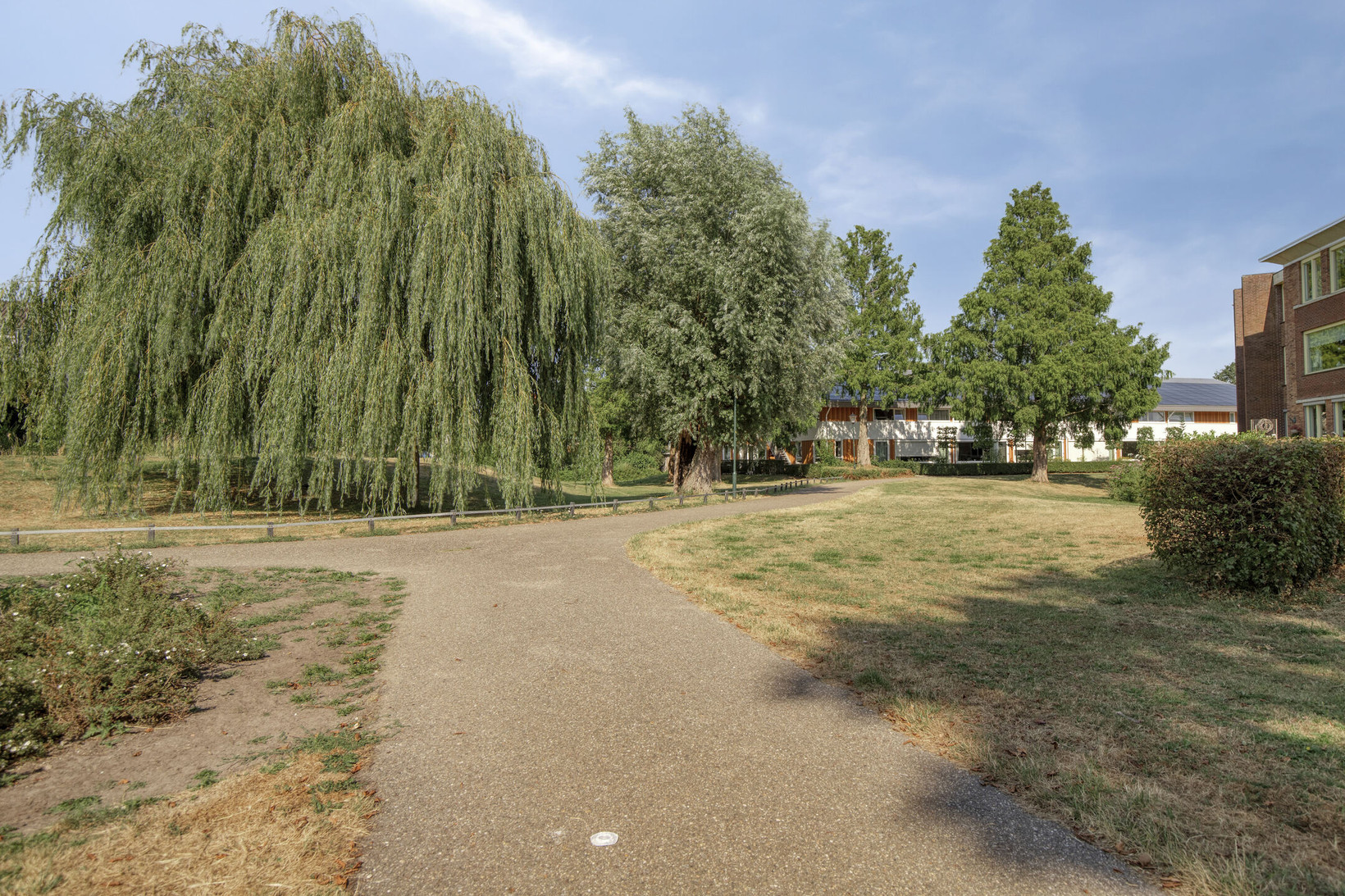 Tussenwoning te koop: Molenstraat 60, Zoetermeer