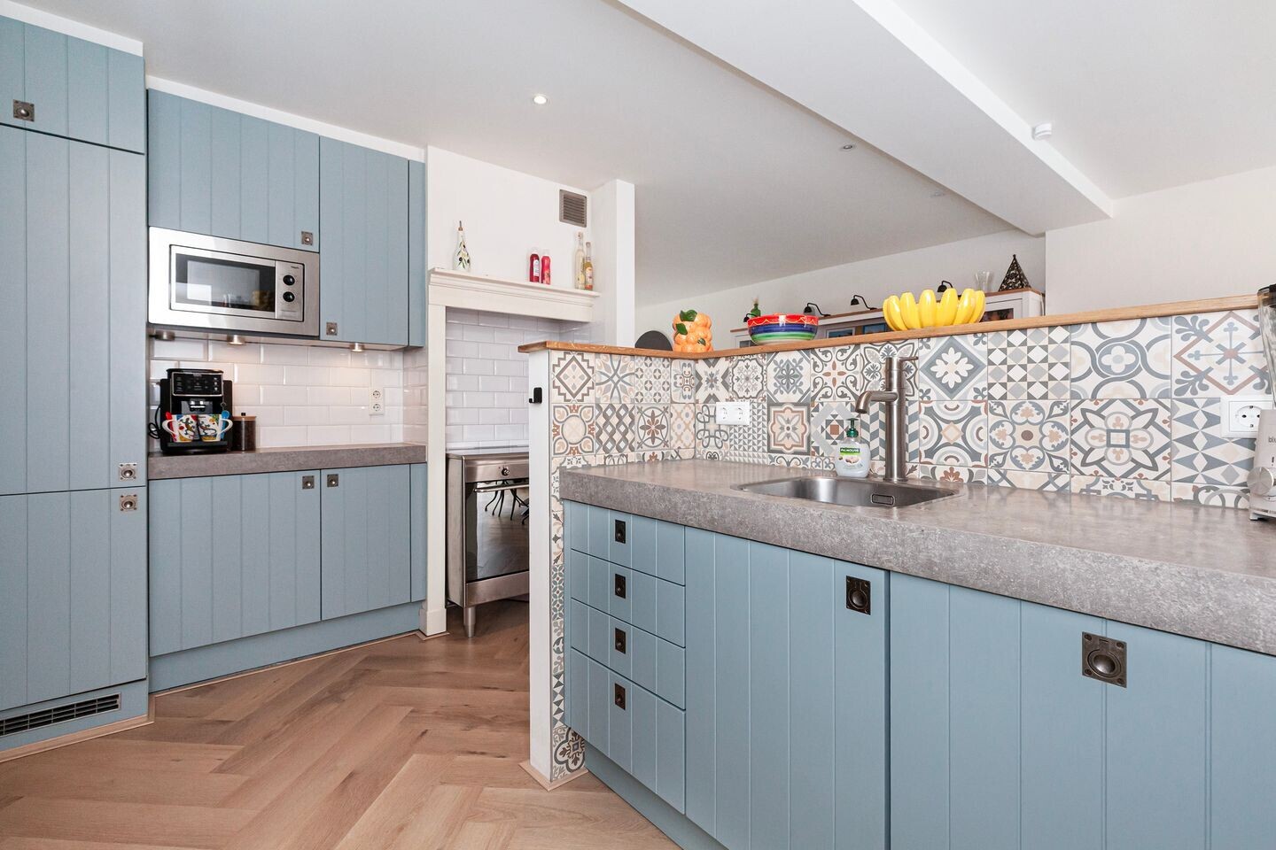 Tussenwoning te koop: Molenstraat 74, Zoetermeer