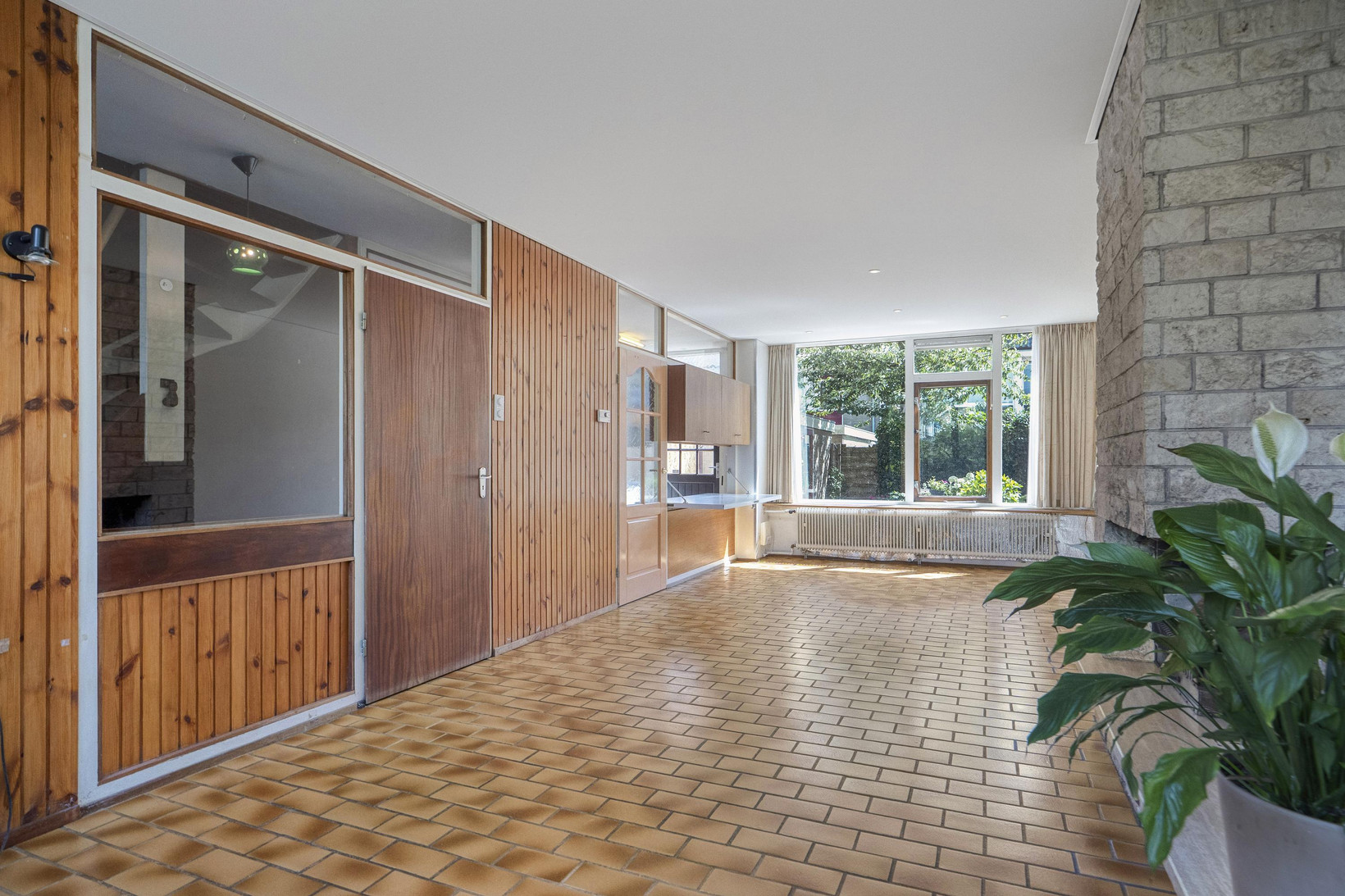 Tussenwoning te koop: Charlotteplaats 9, Zoetermeer
