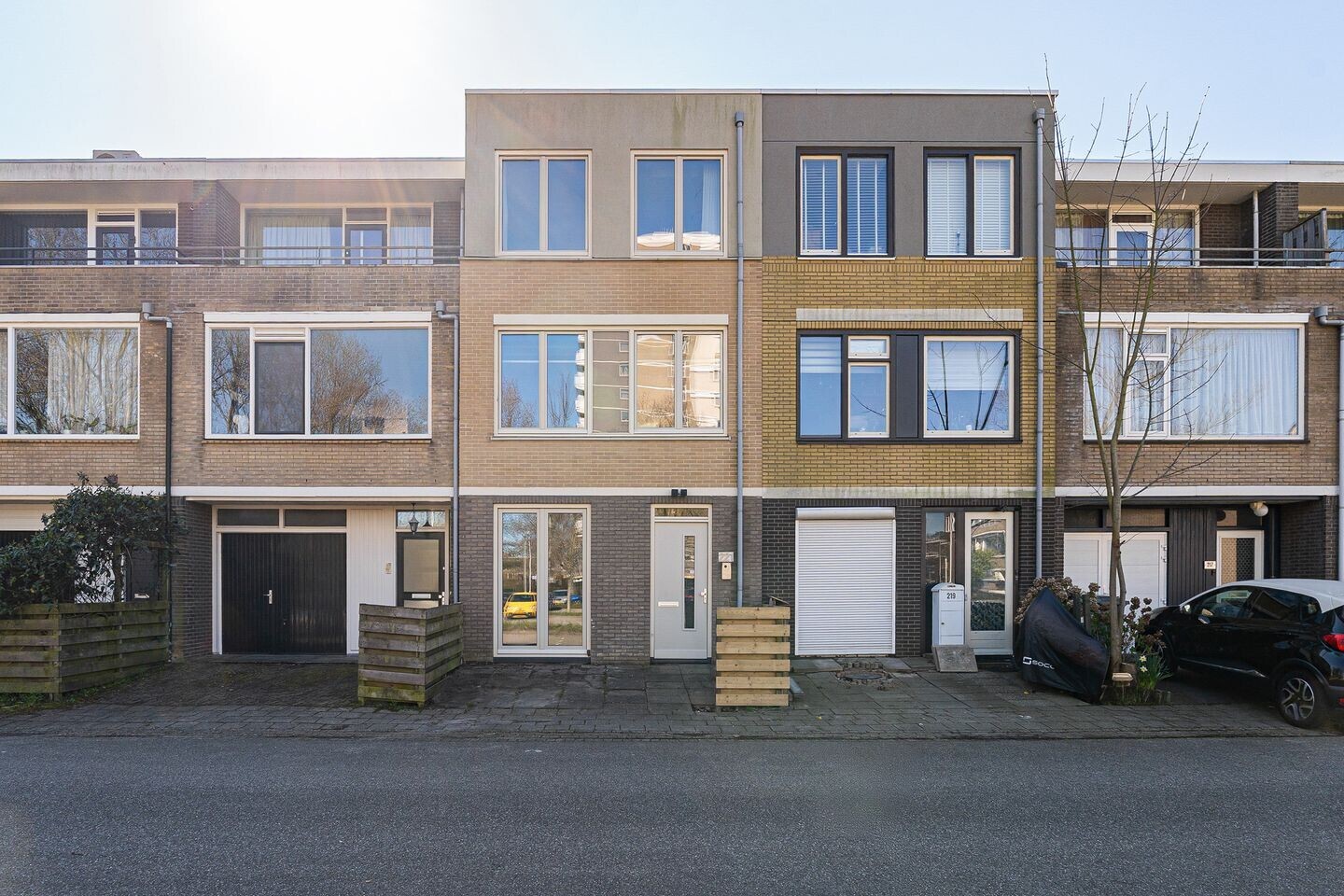 Tussenwoning te koop: Graaf Janstraat 221, Zoetermeer