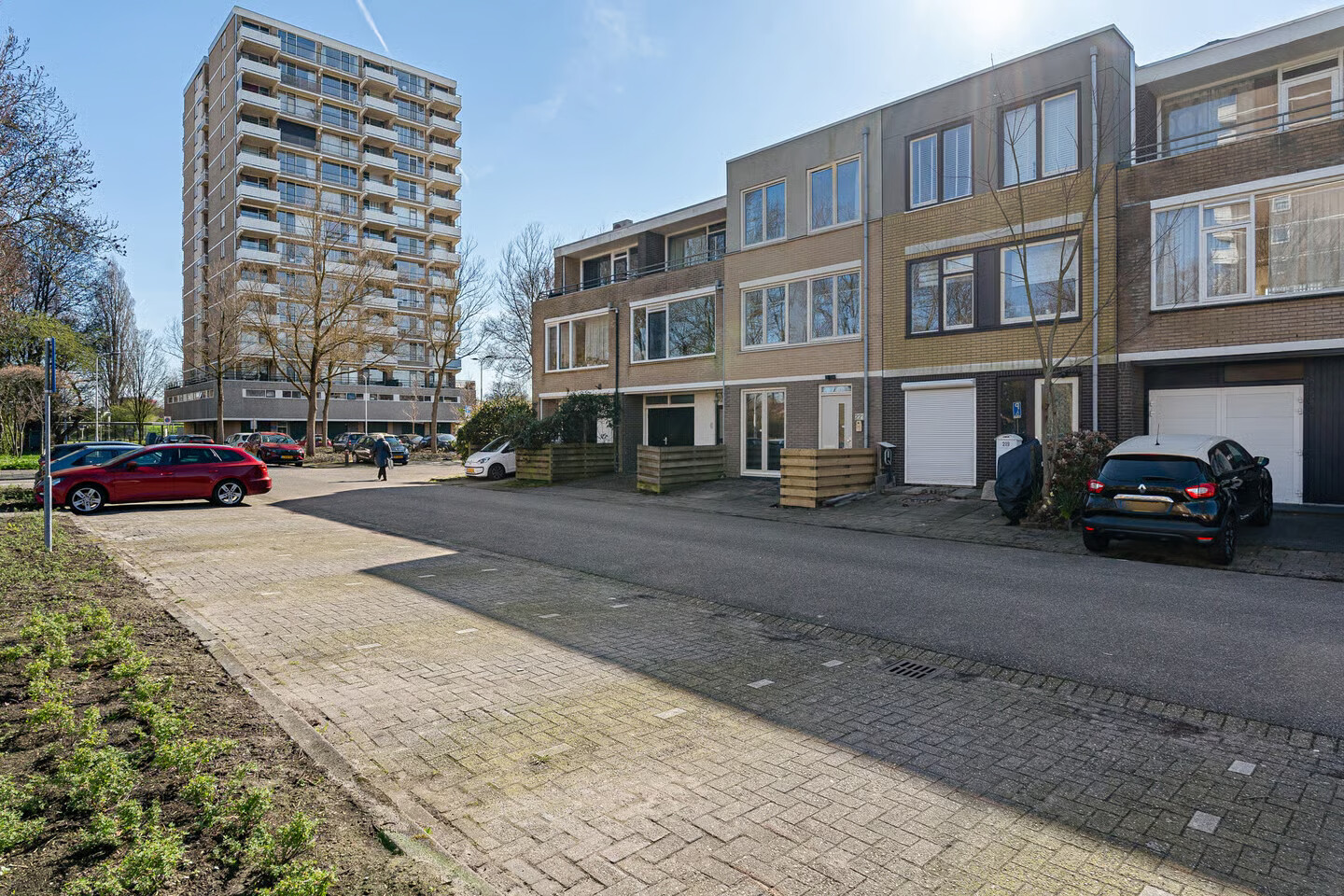 Tussenwoning te koop: Graaf Janstraat 221, Zoetermeer