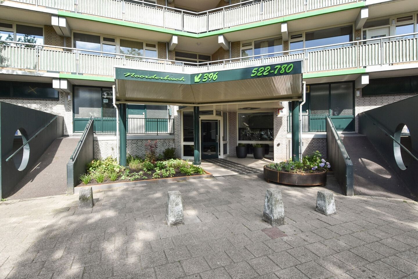 Appartement te koop: Stadhoudersring 696, Zoetermeer