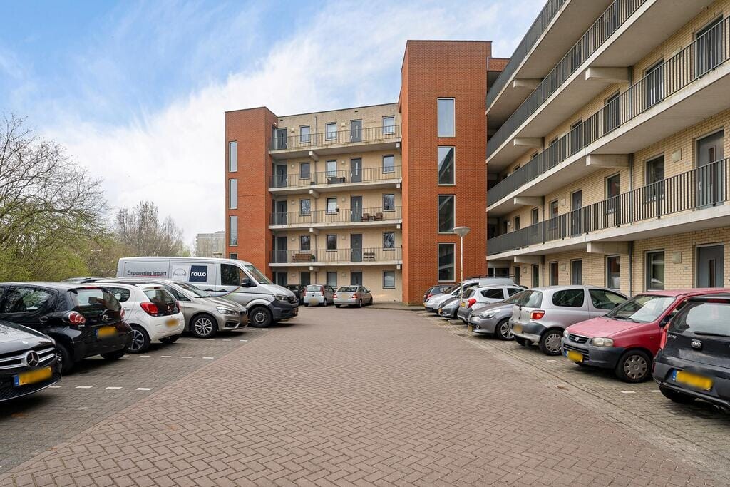 Appartement te koop: Bijdorplaan 338, Zoetermeer