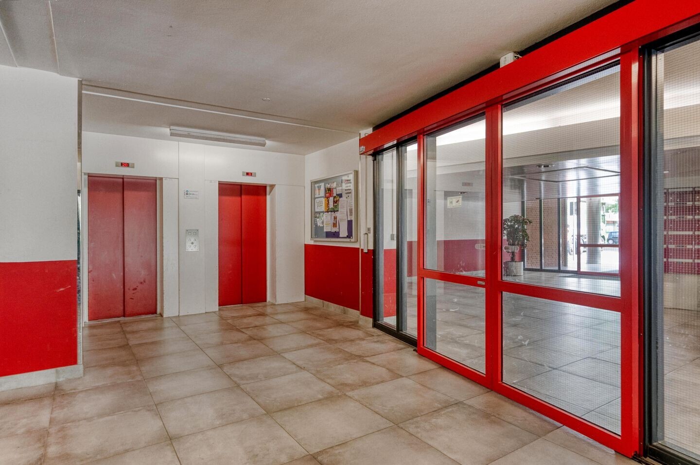 Appartement te koop: Dunantstraat 1247, Zoetermeer