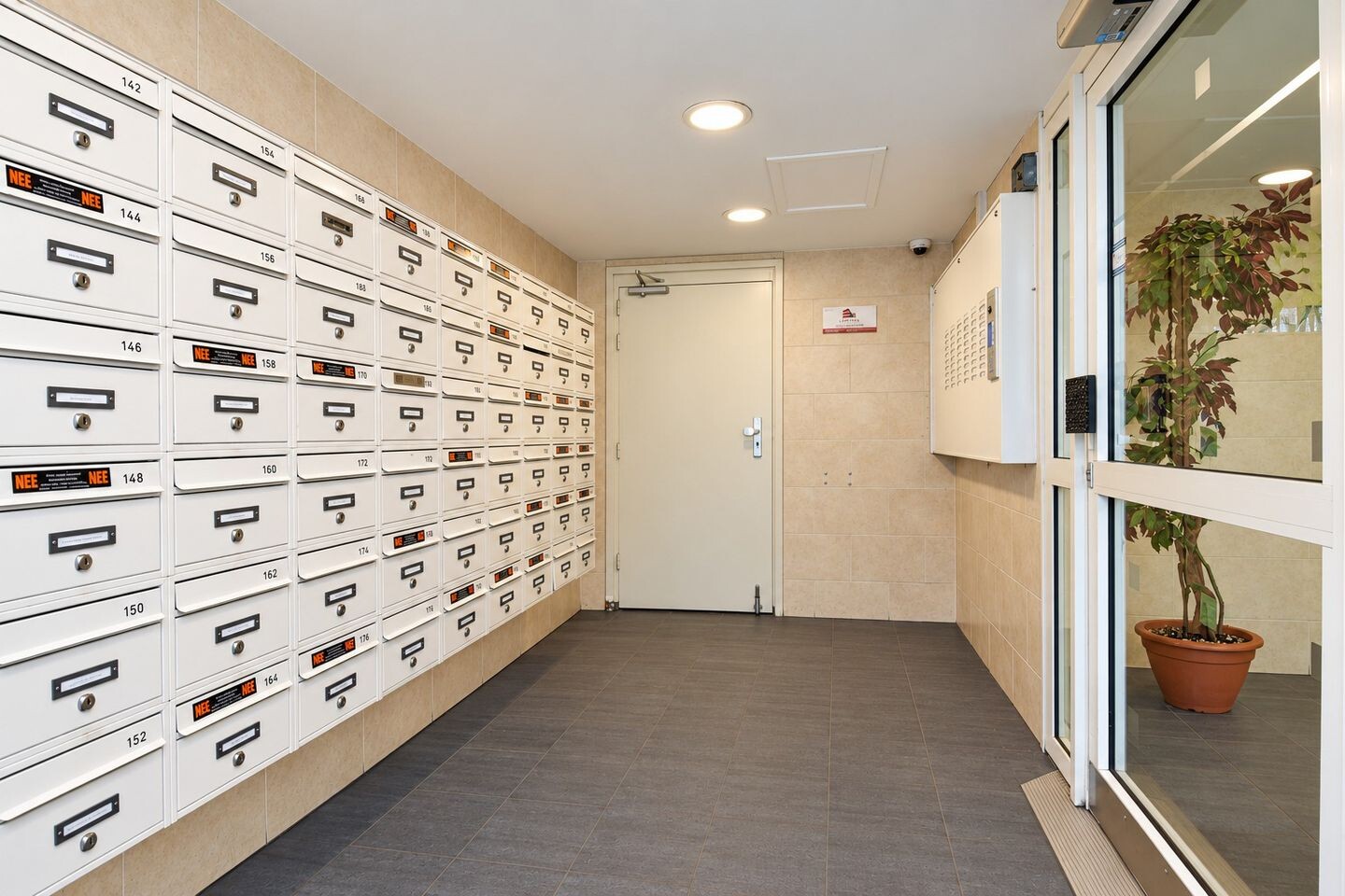 Appartement te koop: Dunantstraat 244, Zoetermeer